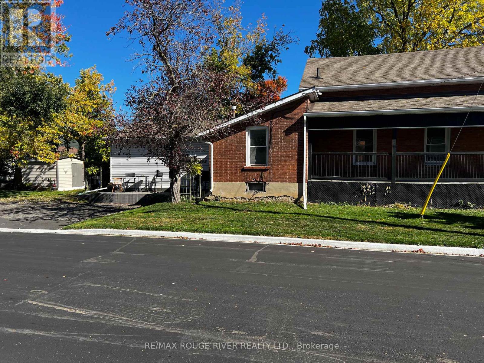 88 King Street, Kawartha Lakes (Lindsay), Ontario  K9V 1C9 - Photo 18 - X12476947