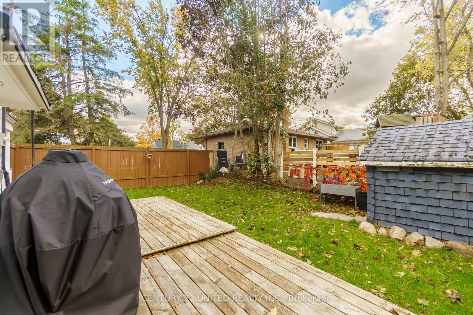 120 Elgin Street, Kawartha Lakes (Lindsay), Ontario  K9V 3W9 - Photo 19 - X12477046