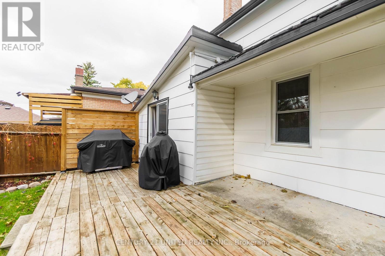120 Elgin Street, Kawartha Lakes (Lindsay), Ontario  K9V 3W9 - Photo 20 - X12477046