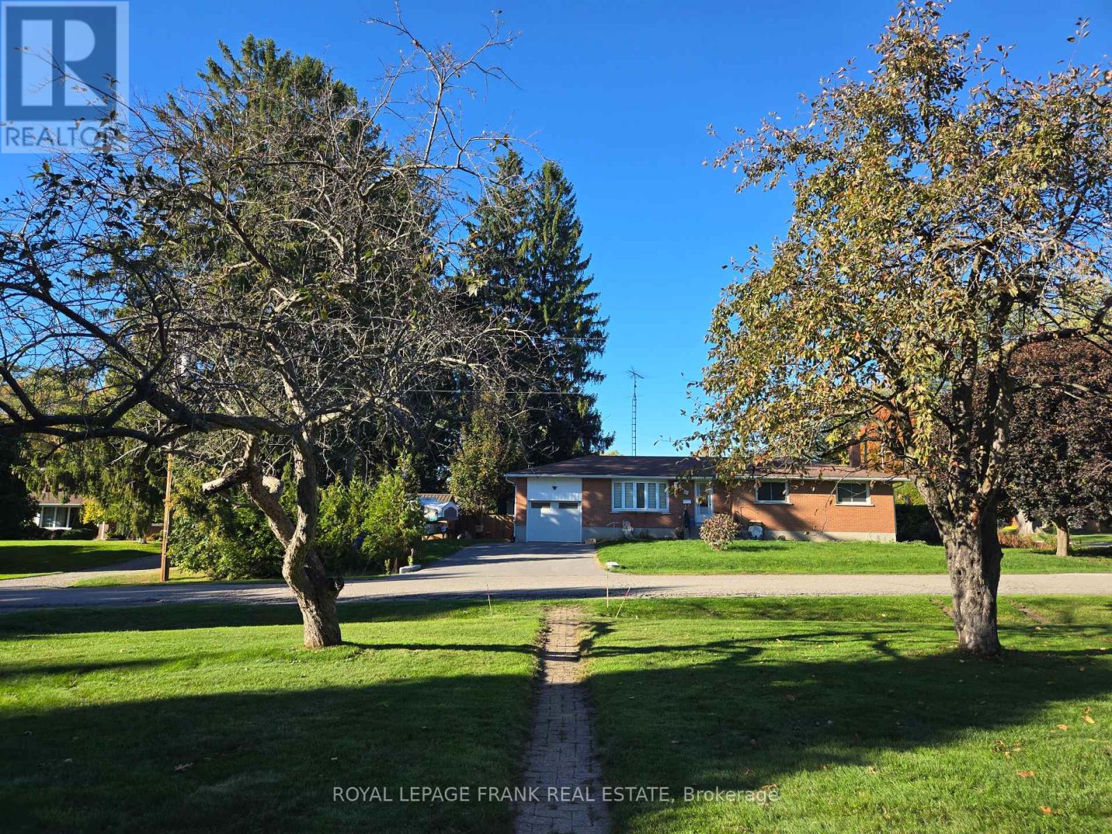 1330 Church Street, Clarington (Newcastle), Ontario  L1B 1C6 - Photo 31 - E12477139