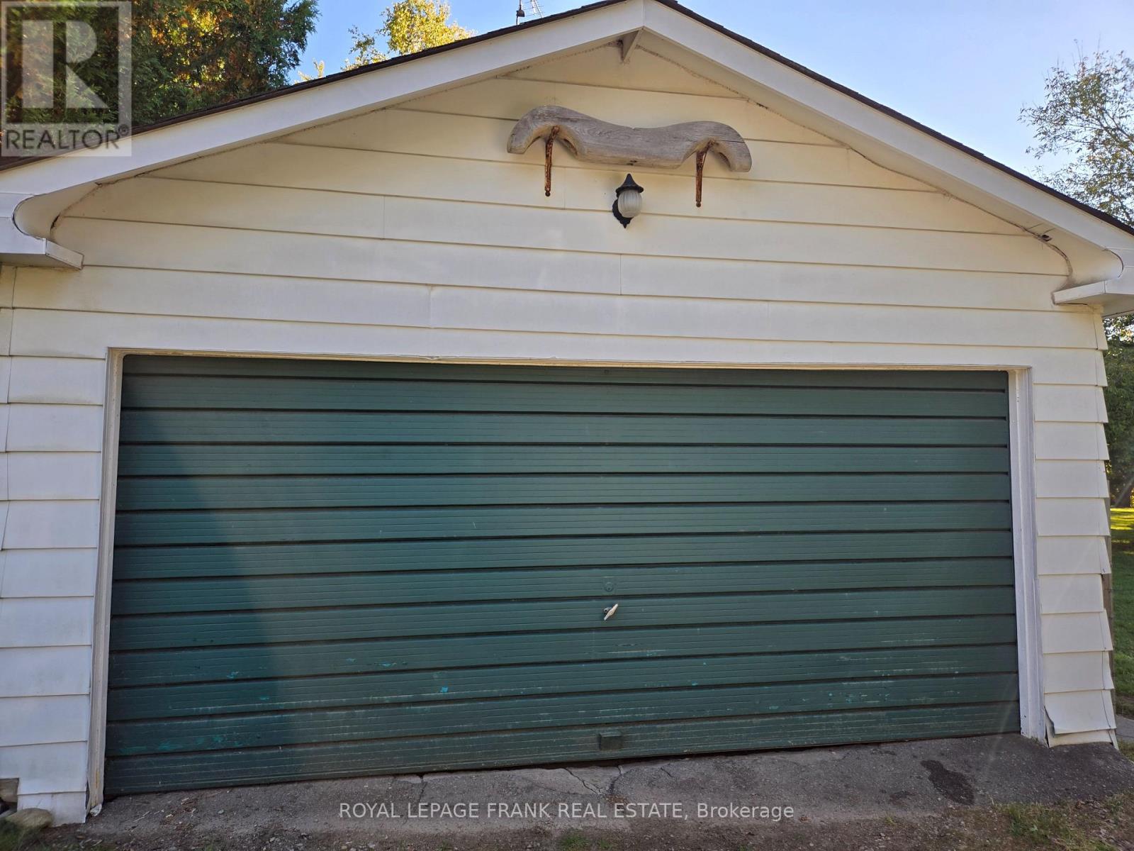 1330 Church Street, Clarington (Newcastle), Ontario  L1B 1C6 - Photo 32 - E12477139