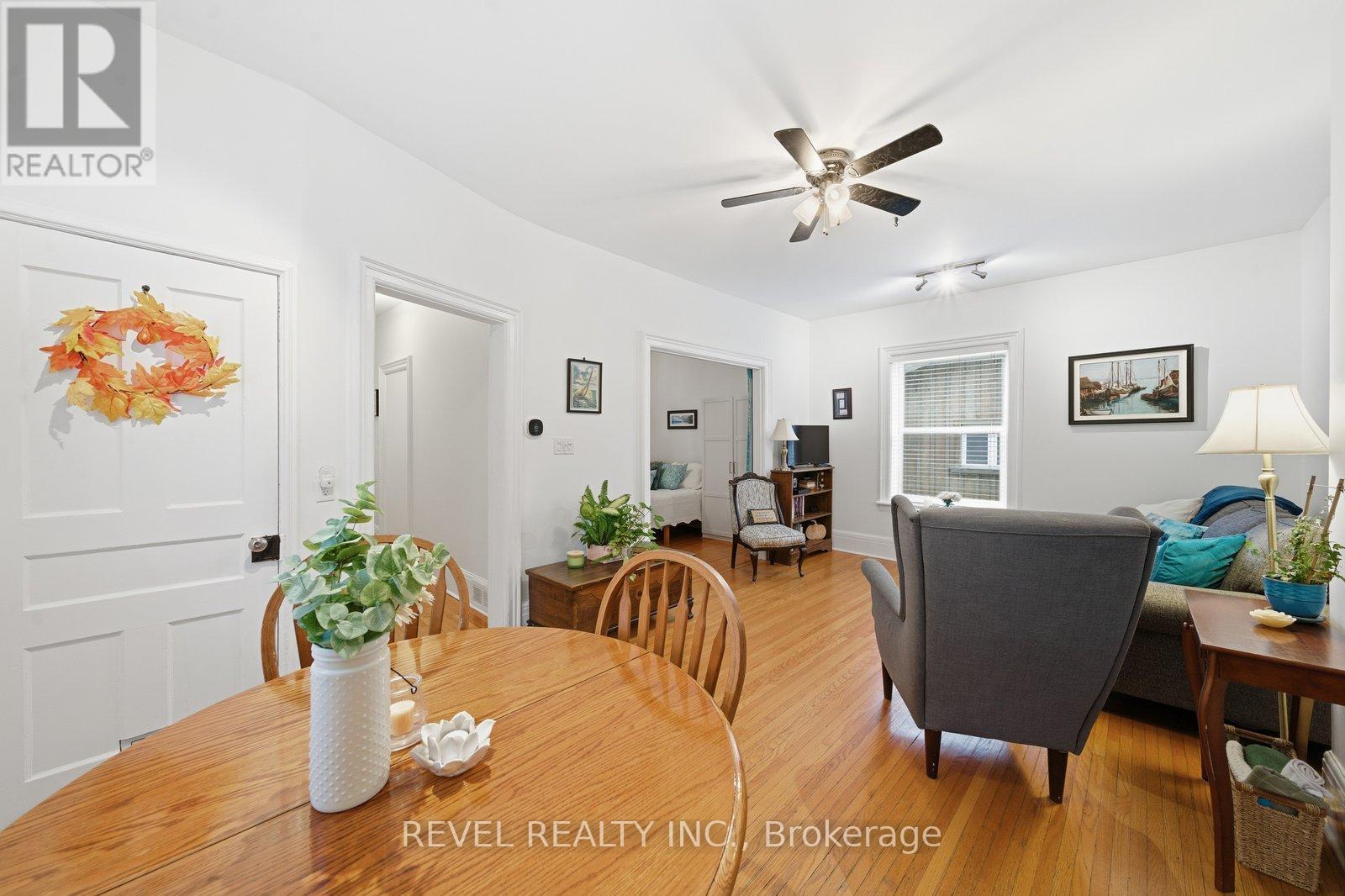 94 Elgin Street, Kawartha Lakes (Lindsay), Ontario  K9V 3W7 - Photo 13 - X12477359