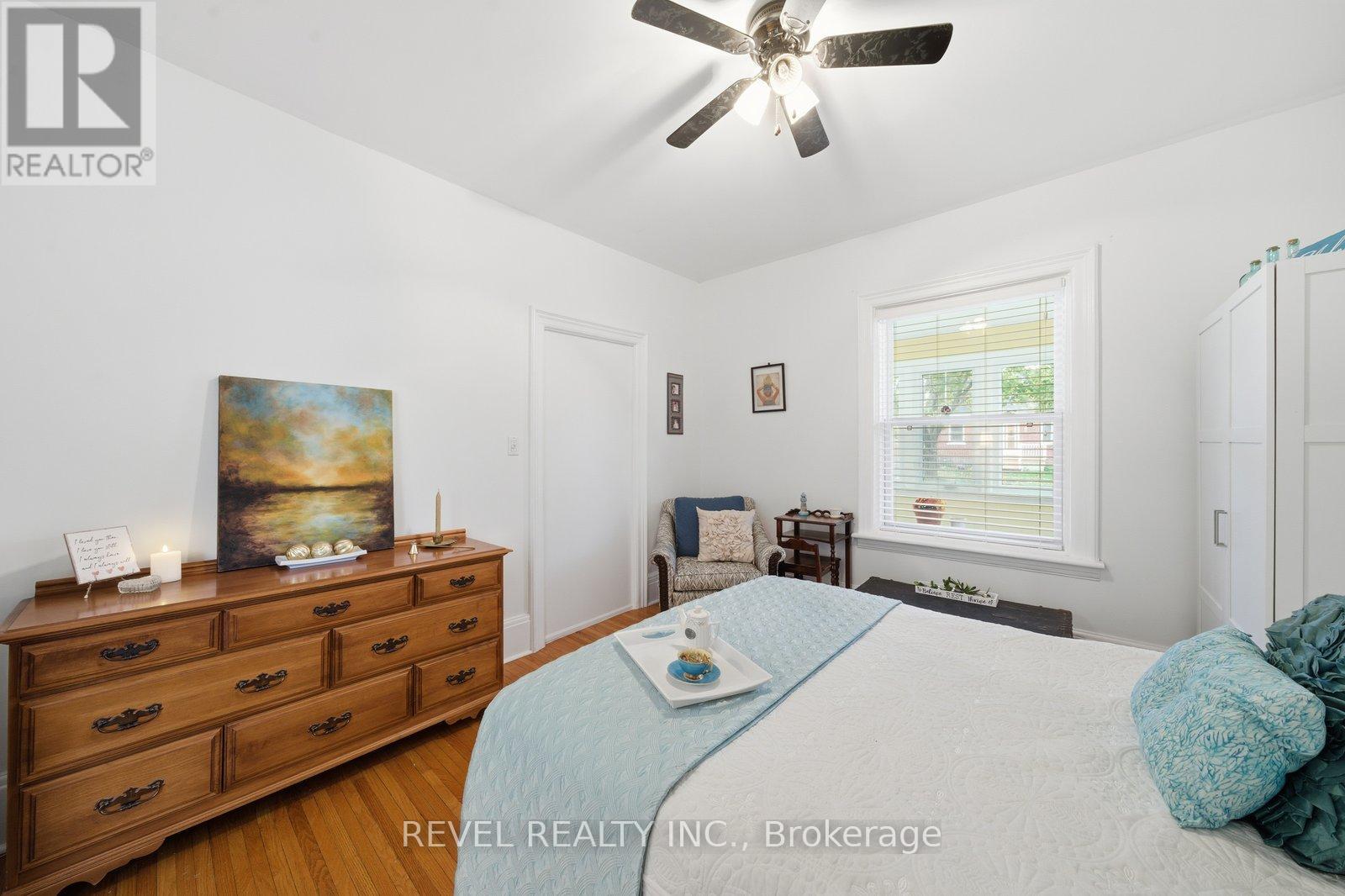 94 Elgin Street, Kawartha Lakes (Lindsay), Ontario  K9V 3W7 - Photo 24 - X12477359