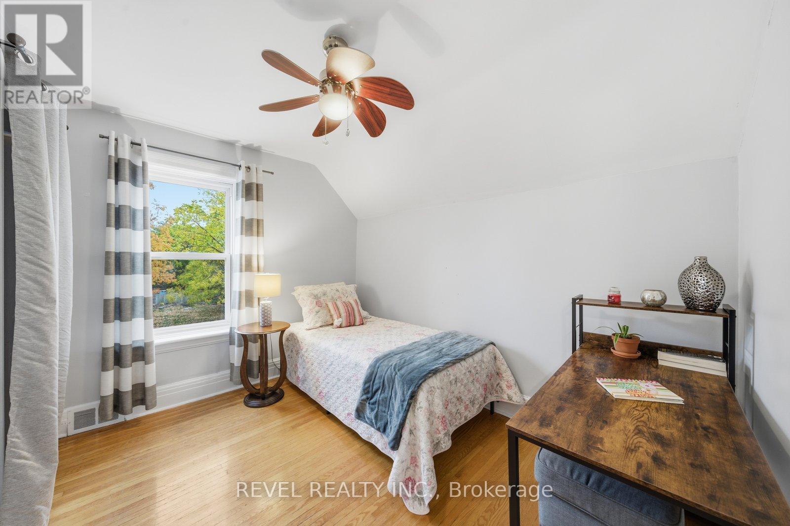 94 Elgin Street, Kawartha Lakes (Lindsay), Ontario  K9V 3W7 - Photo 26 - X12477359