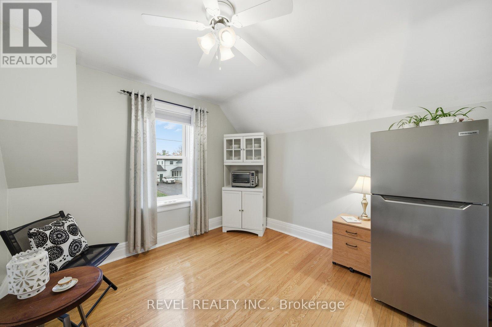 94 Elgin Street, Kawartha Lakes (Lindsay), Ontario  K9V 3W7 - Photo 31 - X12477359