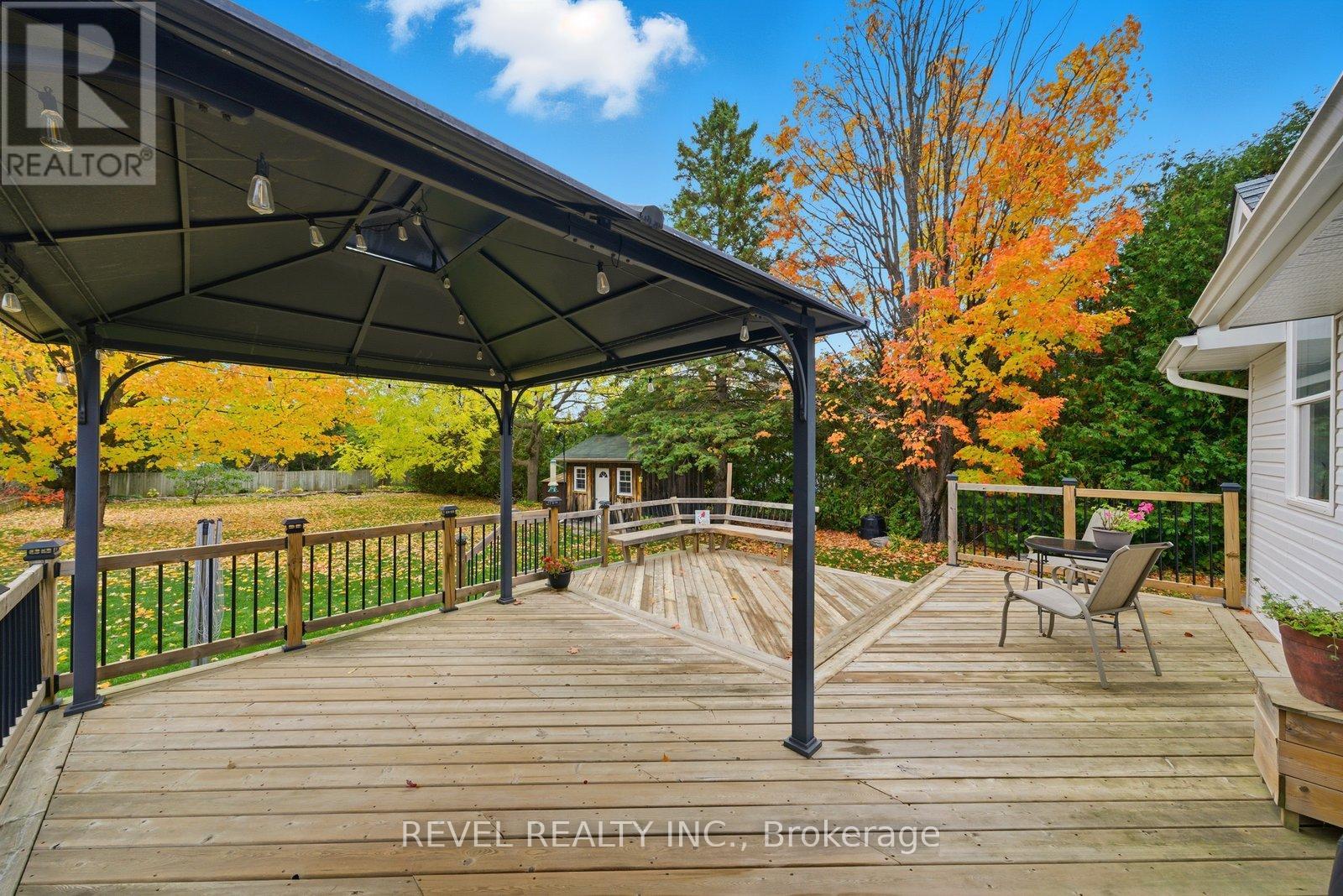 94 Elgin Street, Kawartha Lakes (Lindsay), Ontario  K9V 3W7 - Photo 39 - X12477359