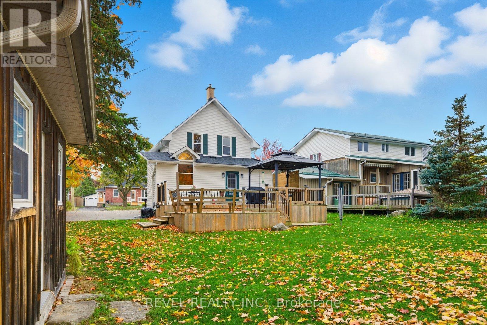 94 Elgin Street, Kawartha Lakes (Lindsay), Ontario  K9V 3W7 - Photo 40 - X12477359