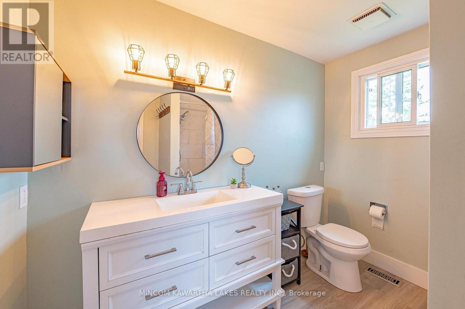 944 Blue Jay Street, Cavan Monaghan (Cavan Twp), Ontario  L0A 1C0 - Photo 23 - X12477636