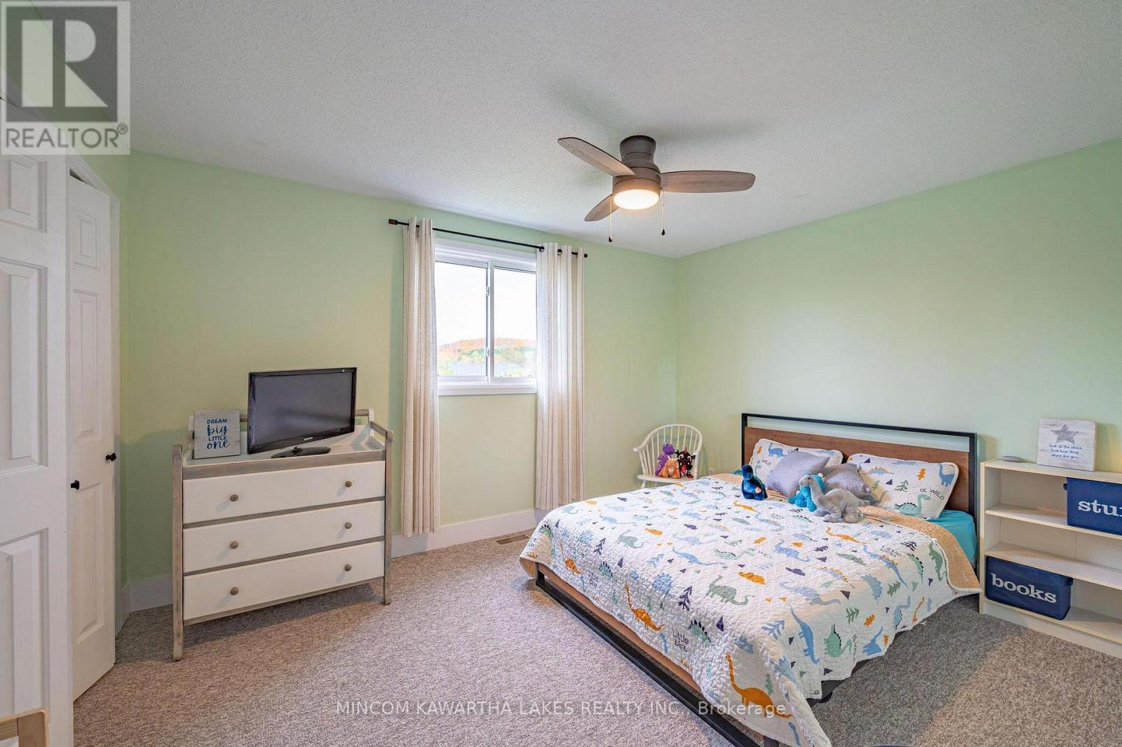 944 Blue Jay Street, Cavan Monaghan (Cavan Twp), Ontario  L0A 1C0 - Photo 24 - X12477636