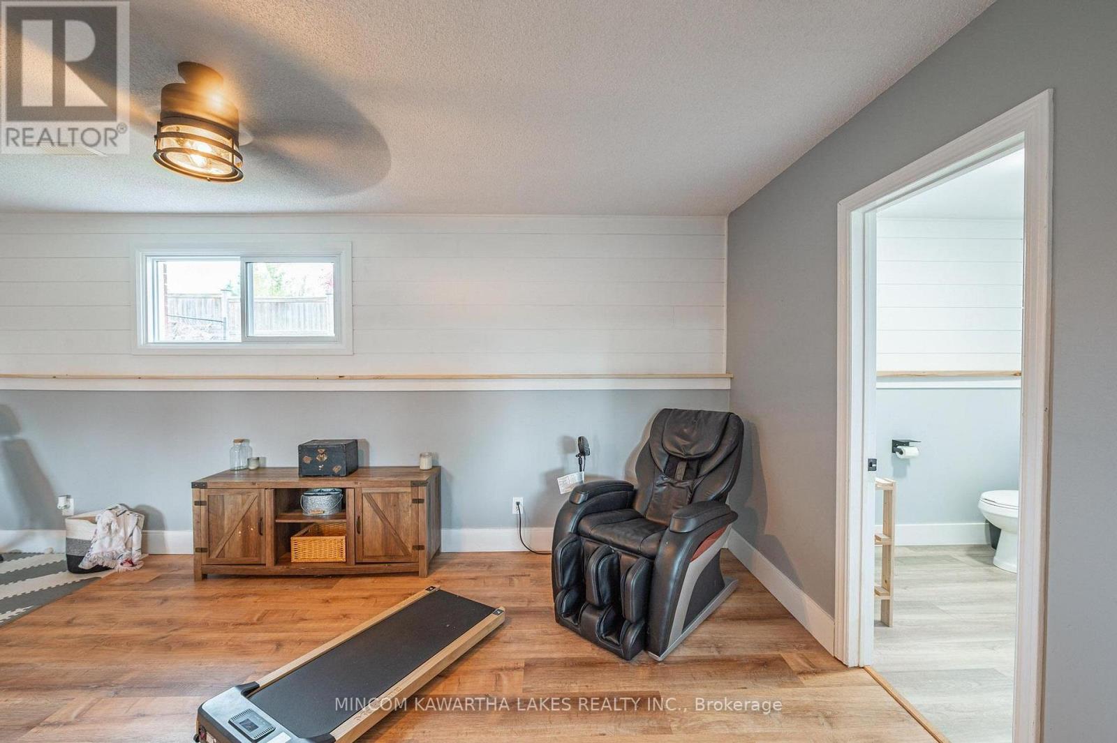 944 Blue Jay Street, Cavan Monaghan (Cavan Twp), Ontario  L0A 1C0 - Photo 31 - X12477636