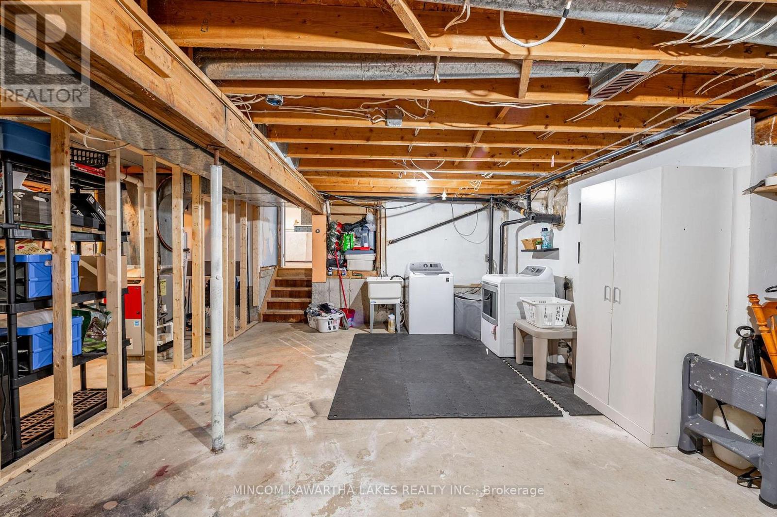 944 Blue Jay Street, Cavan Monaghan (Cavan Twp), Ontario  L0A 1C0 - Photo 38 - X12477636