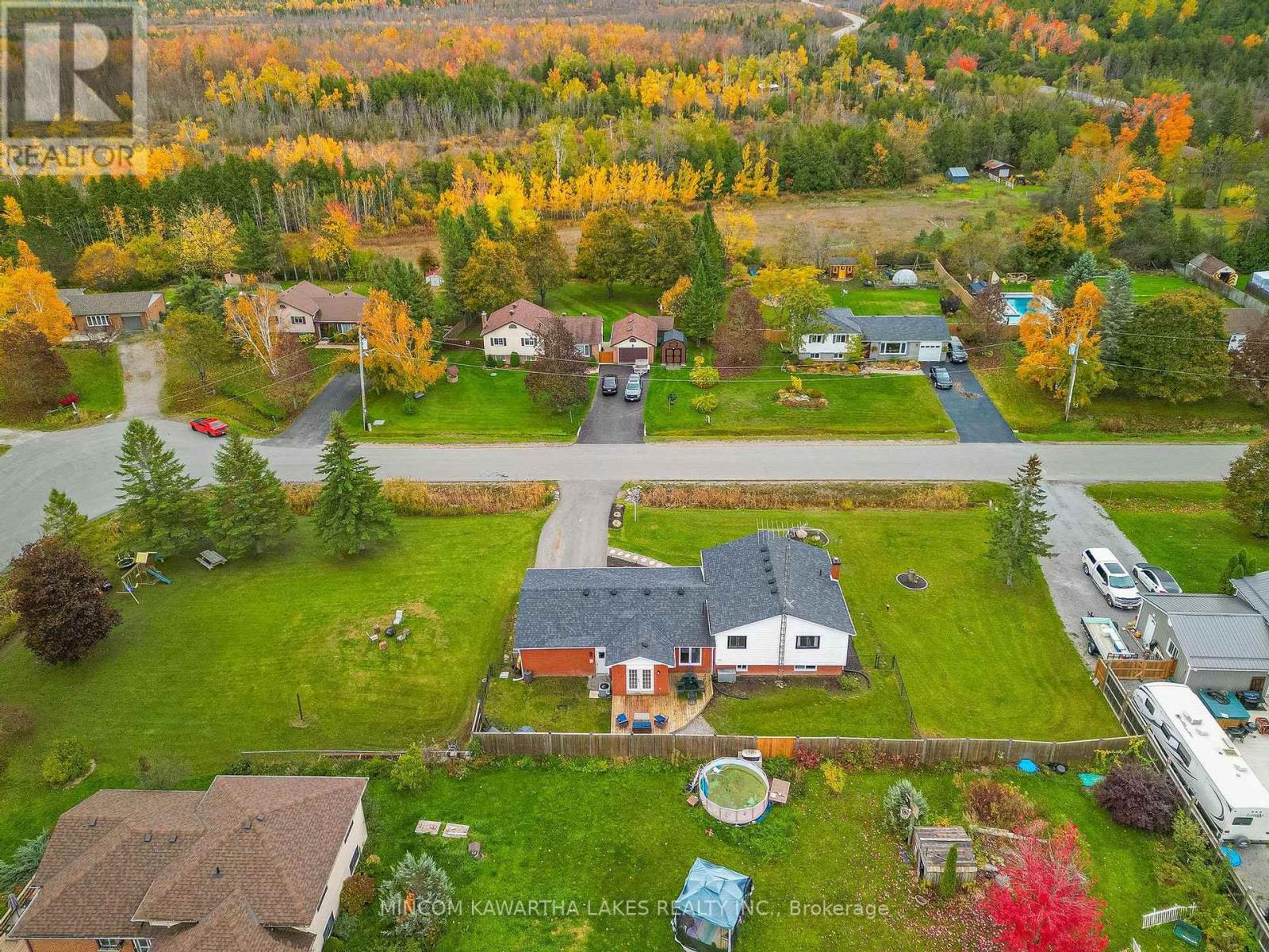 944 Blue Jay Street, Cavan Monaghan (Cavan Twp), Ontario  L0A 1C0 - Photo 46 - X12477636