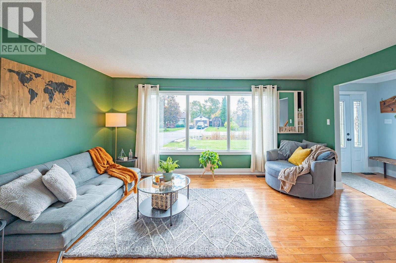 944 Blue Jay Street, Cavan Monaghan (Cavan Twp), Ontario  L0A 1C0 - Photo 9 - X12477636