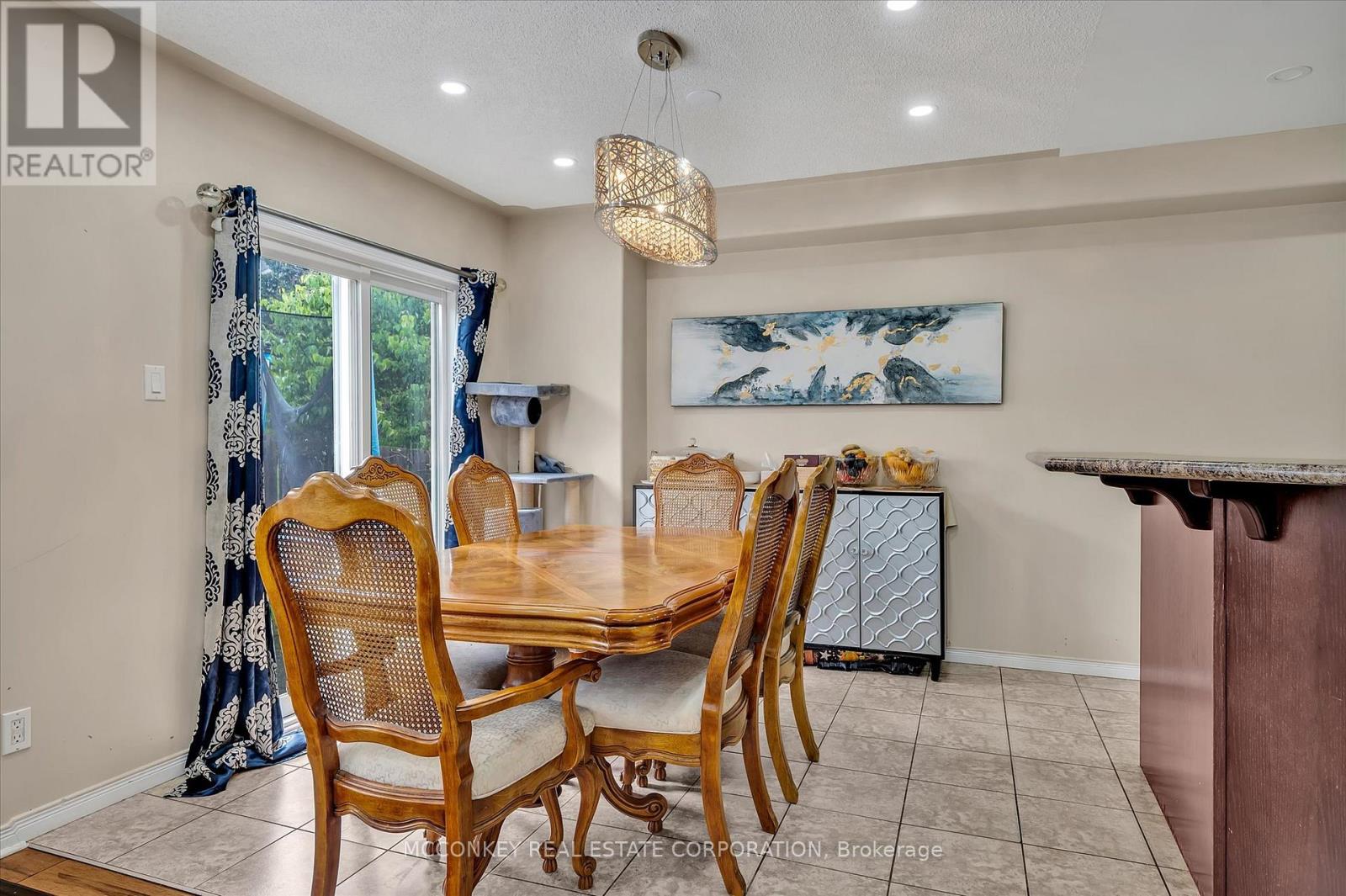 609 Ackerman Crescent, Peterborough (Monaghan Ward 2), Ontario  K9K 2S5 - Photo 15 - X12477734