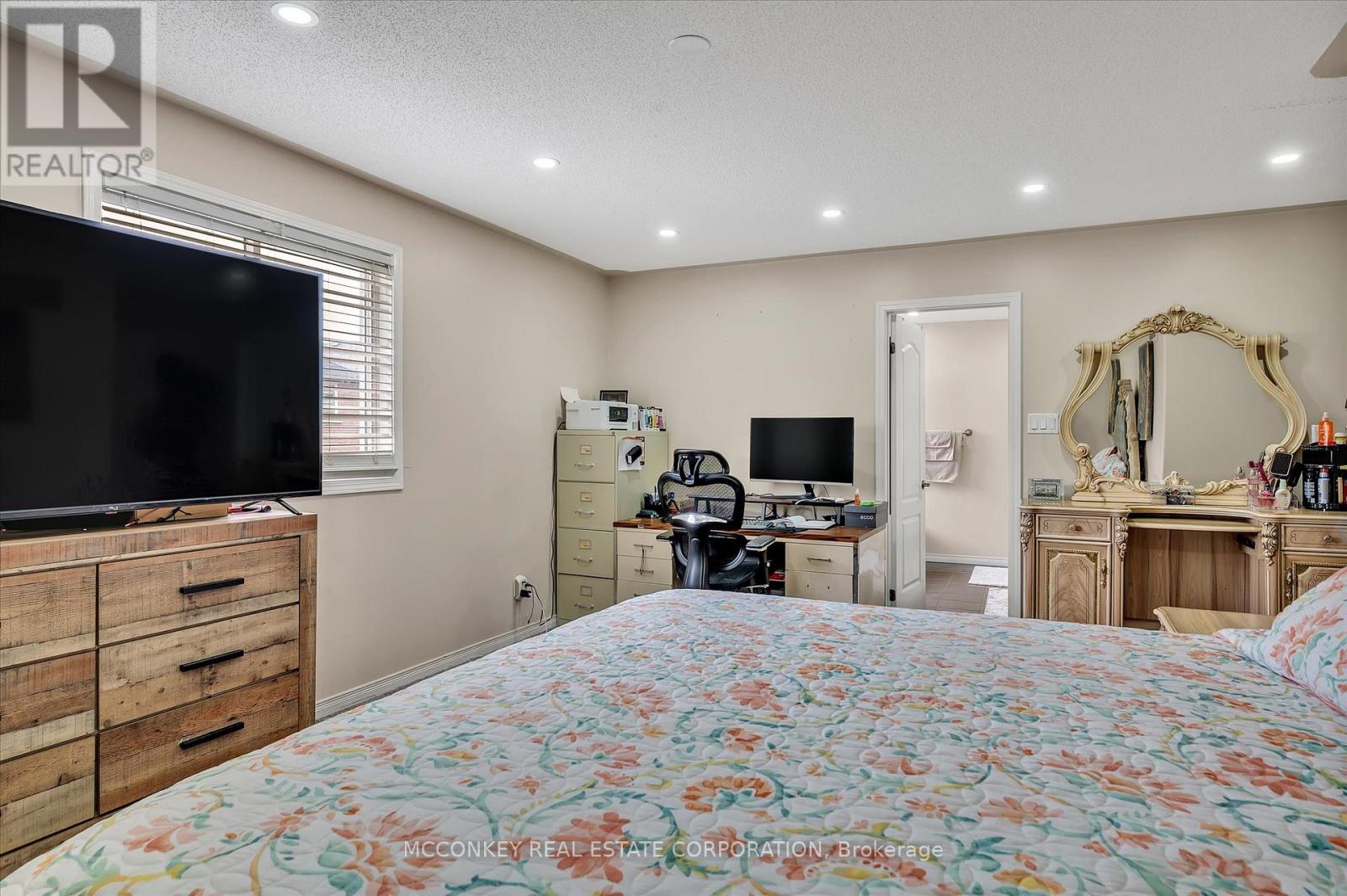 609 Ackerman Crescent, Peterborough (Monaghan Ward 2), Ontario  K9K 2S5 - Photo 24 - X12477734