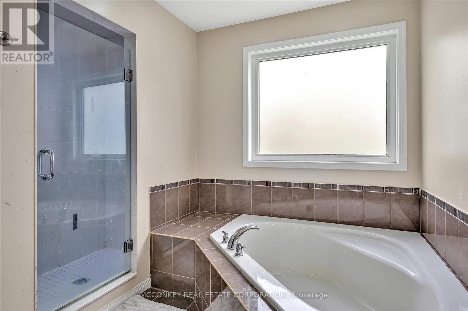 609 Ackerman Crescent, Peterborough (Monaghan Ward 2), Ontario  K9K 2S5 - Photo 27 - X12477734