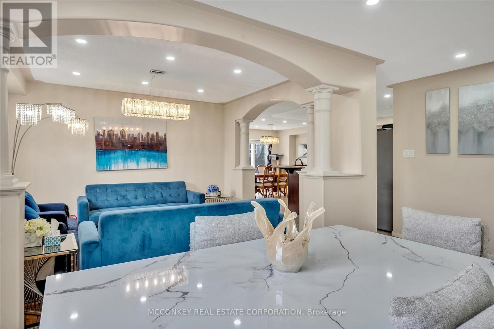 609 Ackerman Crescent, Peterborough (Monaghan Ward 2), Ontario  K9K 2S5 - Photo 7 - X12477734