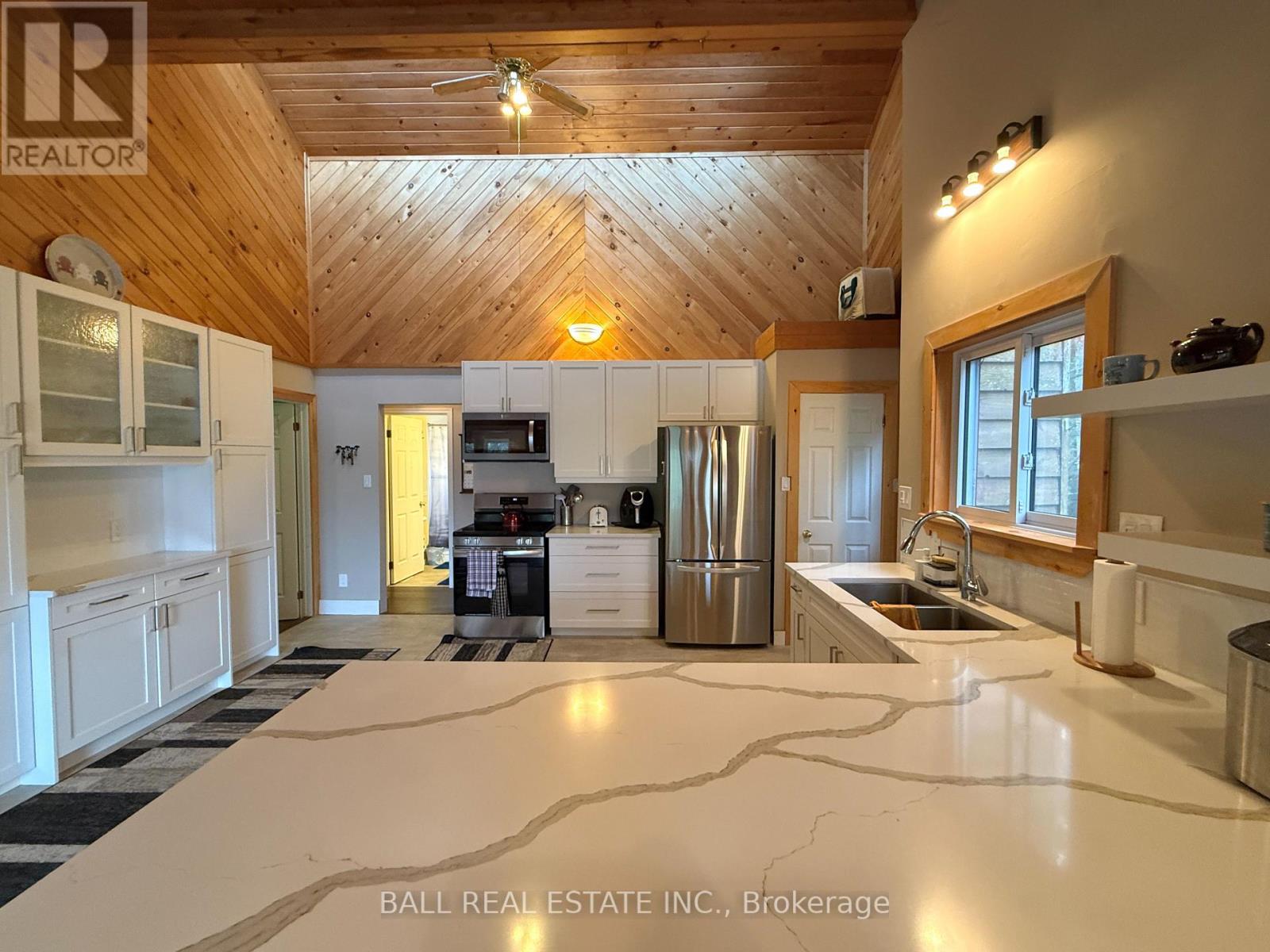 344 Cedarwood Drive, Trent Lakes, Ontario  K0L 1J0 - Photo 9 - X12477998