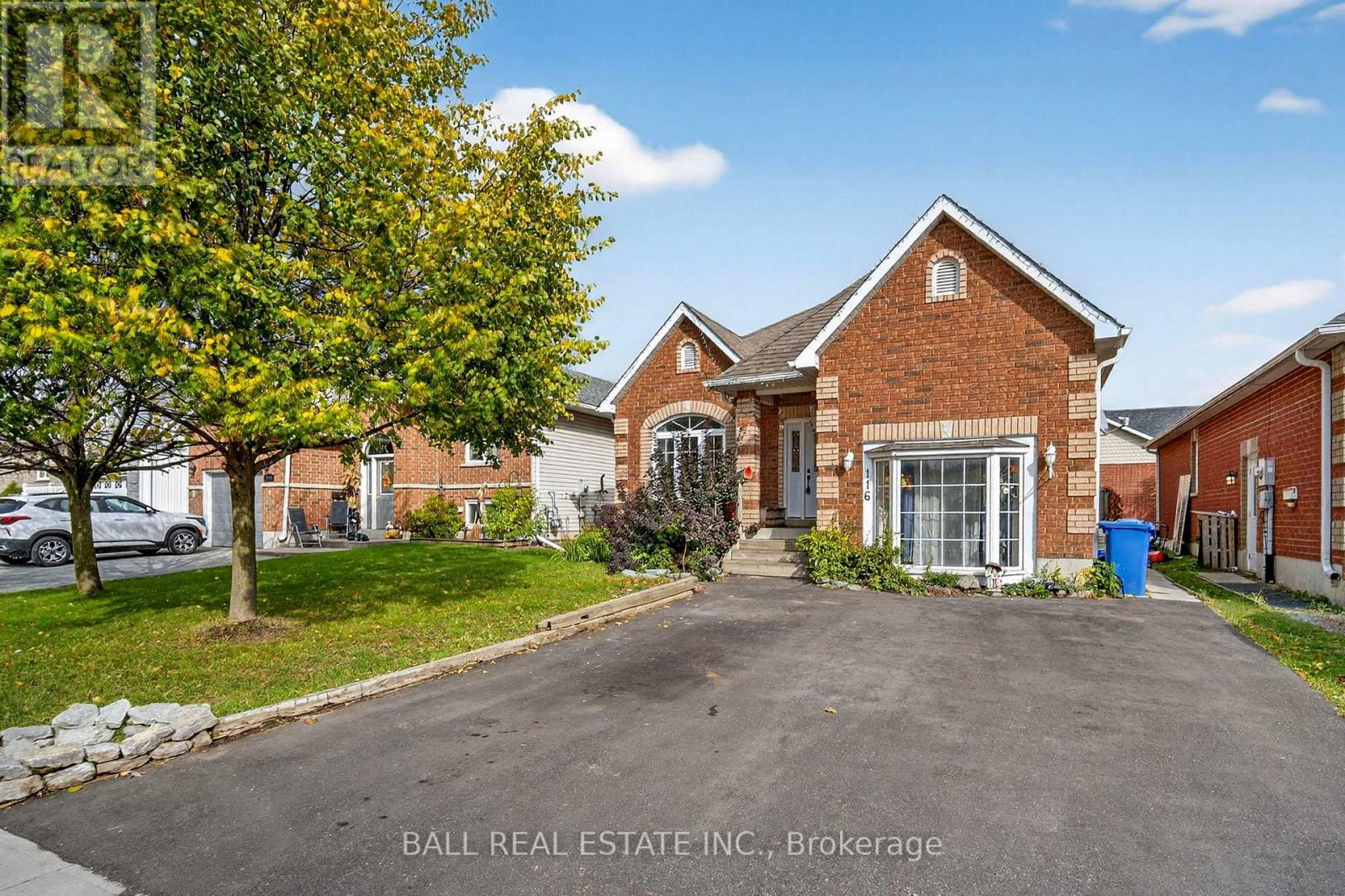 116 Adelaide Street S, Kawartha Lakes (Lindsay), Ontario  K9V 0B7 - Photo 2 - X12478213