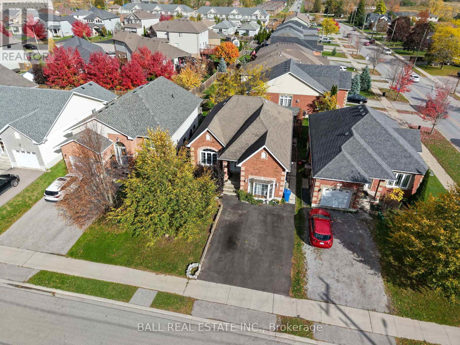 116 Adelaide Street S, Kawartha Lakes (Lindsay), Ontario  K9V 0B7 - Photo 34 - X12478213