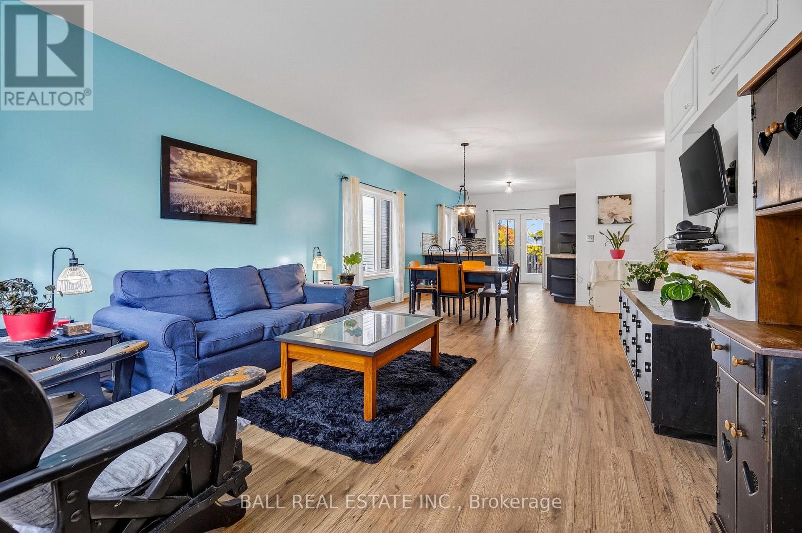 116 Adelaide Street S, Kawartha Lakes (Lindsay), Ontario  K9V 0B7 - Photo 5 - X12478213