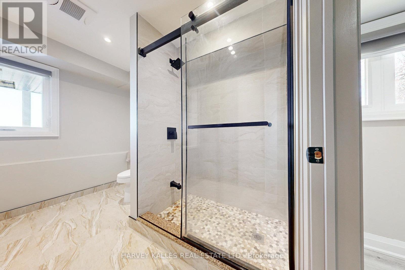 1 Mcgill Drive, Kawartha Lakes (Manvers), Ontario  K9V 4R4 - Photo 28 - X12477938