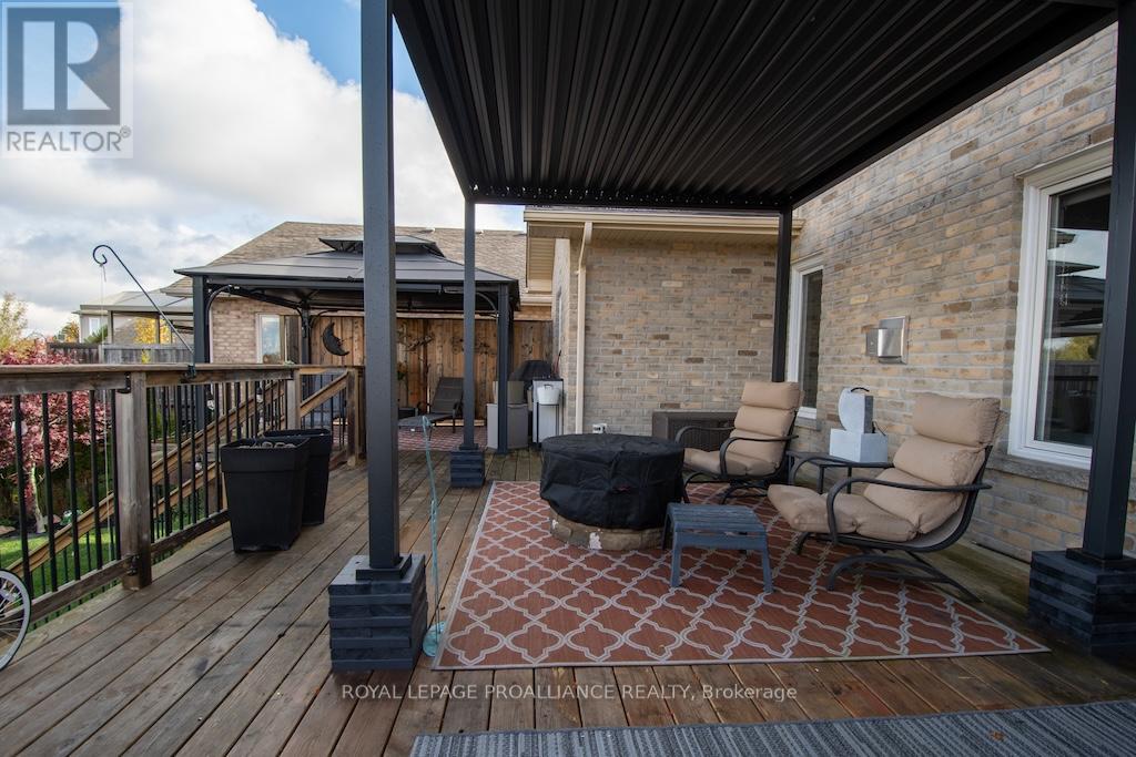 1445 Ireland Drive, Peterborough (Monaghan Ward 2), Ontario  K9K 0A4 - Photo 16 - X12478402