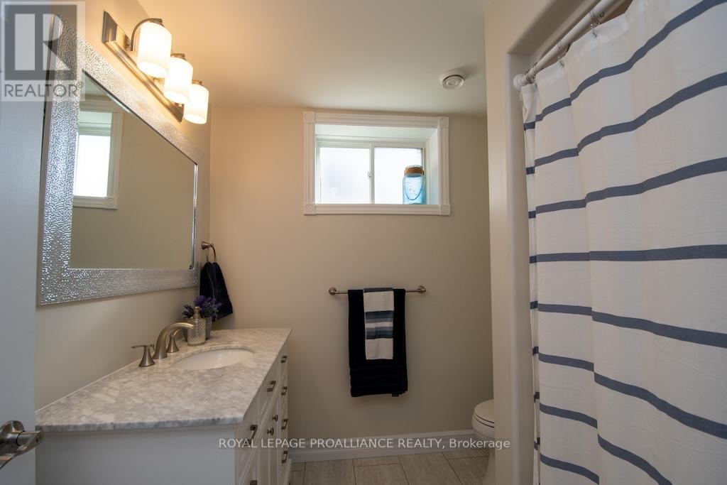 1445 Ireland Drive, Peterborough (Monaghan Ward 2), Ontario  K9K 0A4 - Photo 32 - X12478402