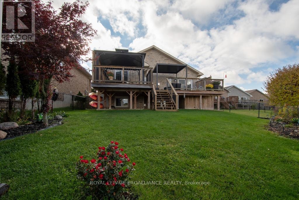 1445 Ireland Drive, Peterborough (Monaghan Ward 2), Ontario  K9K 0A4 - Photo 42 - X12478402