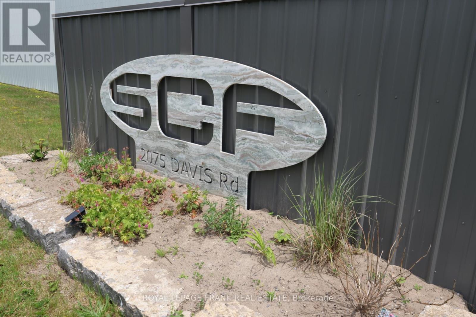 2075 Davis Road, Cavan Monaghan (Cavan-Monaghan), Ontario  K9J 6X4 - Photo 12 - X12478423
