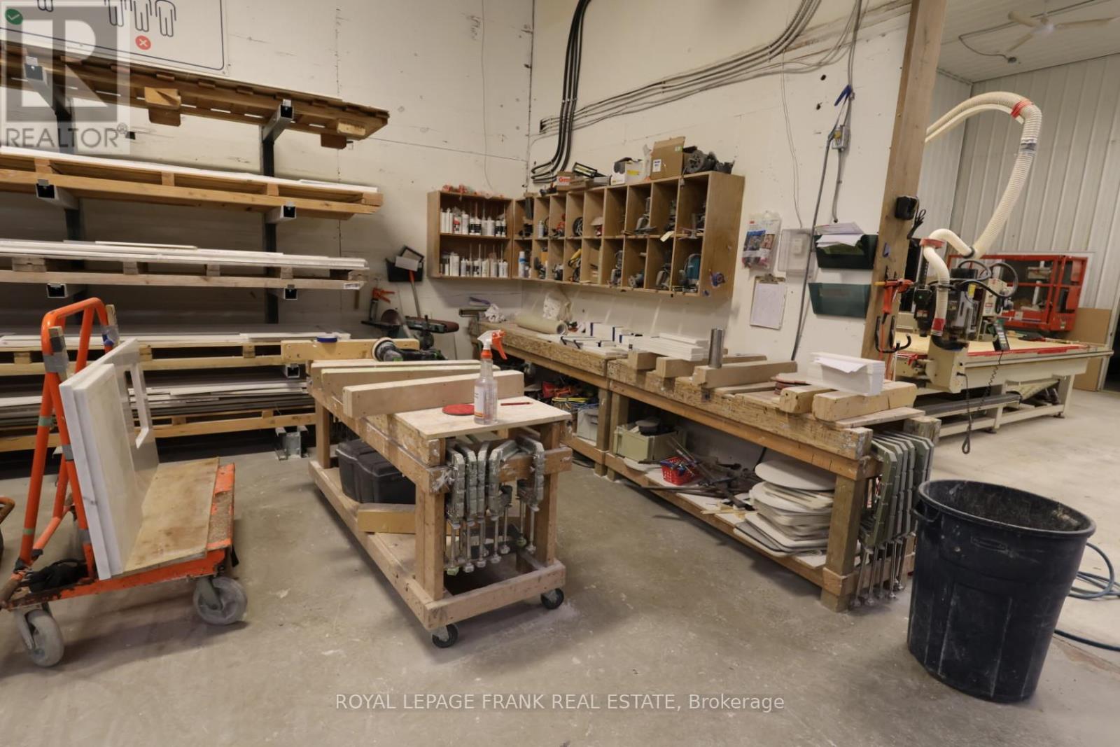 2075 Davis Road, Cavan Monaghan (Cavan-Monaghan), Ontario  K9J 6X4 - Photo 29 - X12478423