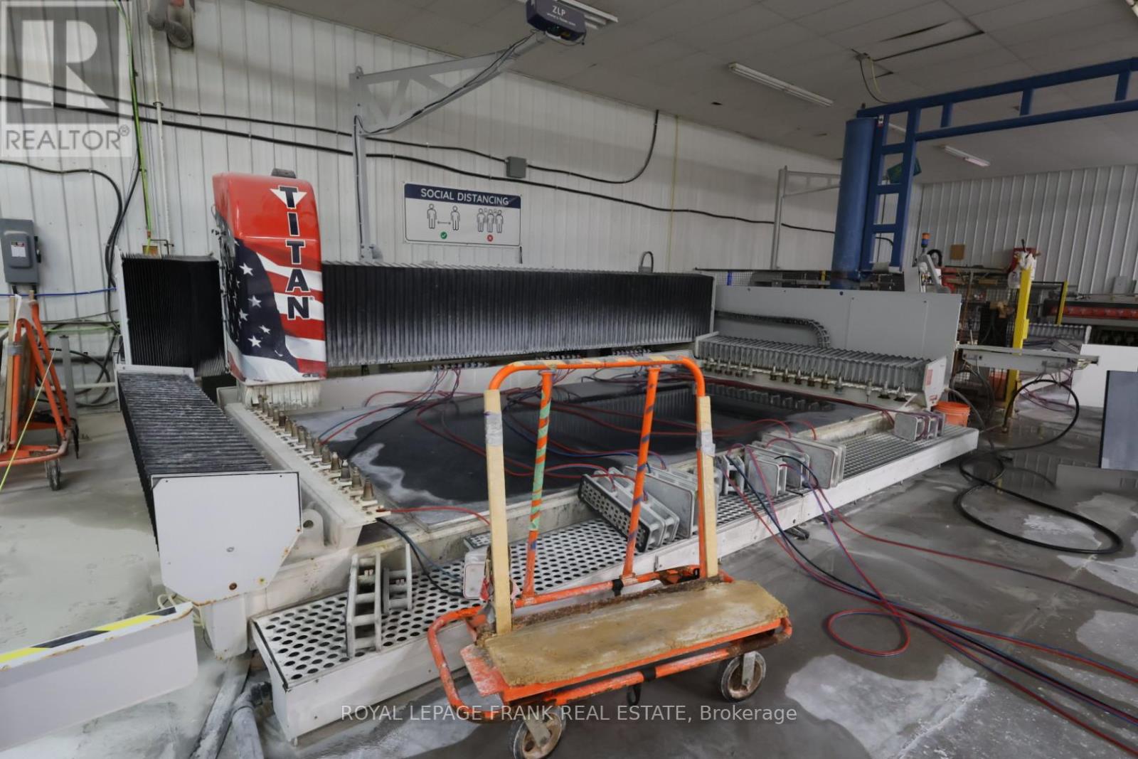 2075 Davis Road, Cavan Monaghan (Cavan-Monaghan), Ontario  K9J 6X4 - Photo 31 - X12478423