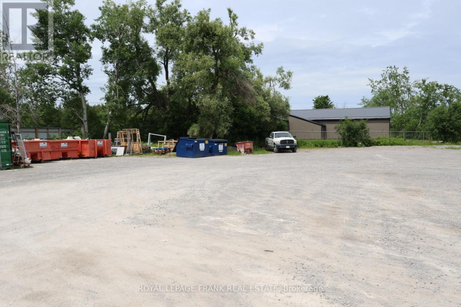 2075 Davis Road, Cavan Monaghan (Cavan-Monaghan), Ontario  K9J 6X4 - Photo 6 - X12478423