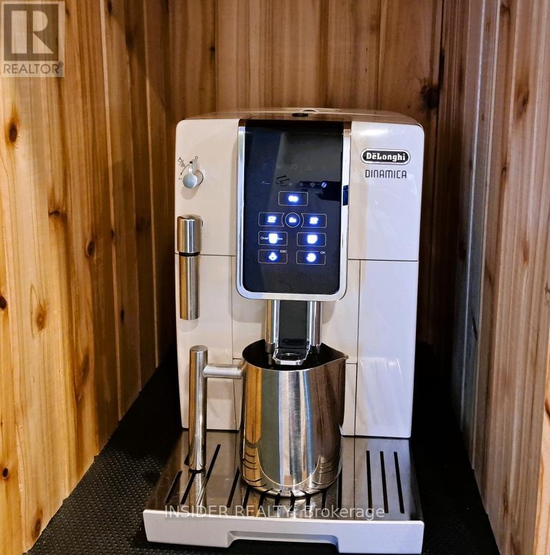 658 Brown Street, Peterborough (Otonabee Ward 1), Ontario  K9J 4K5 - Photo 11 - X12478026