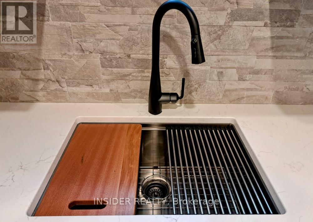 658 Brown Street, Peterborough (Otonabee Ward 1), Ontario  K9J 4K5 - Photo 13 - X12478026