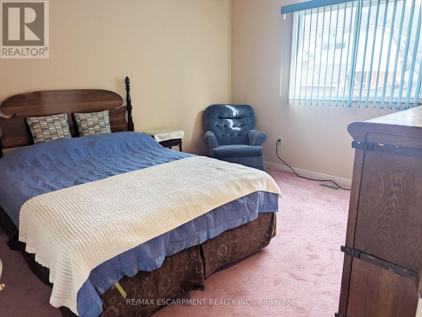 537 Westman Avenue, Peterborough (Otonabee Ward 1), Ontario  K9K 2E6 - Photo 26 - X12478060
