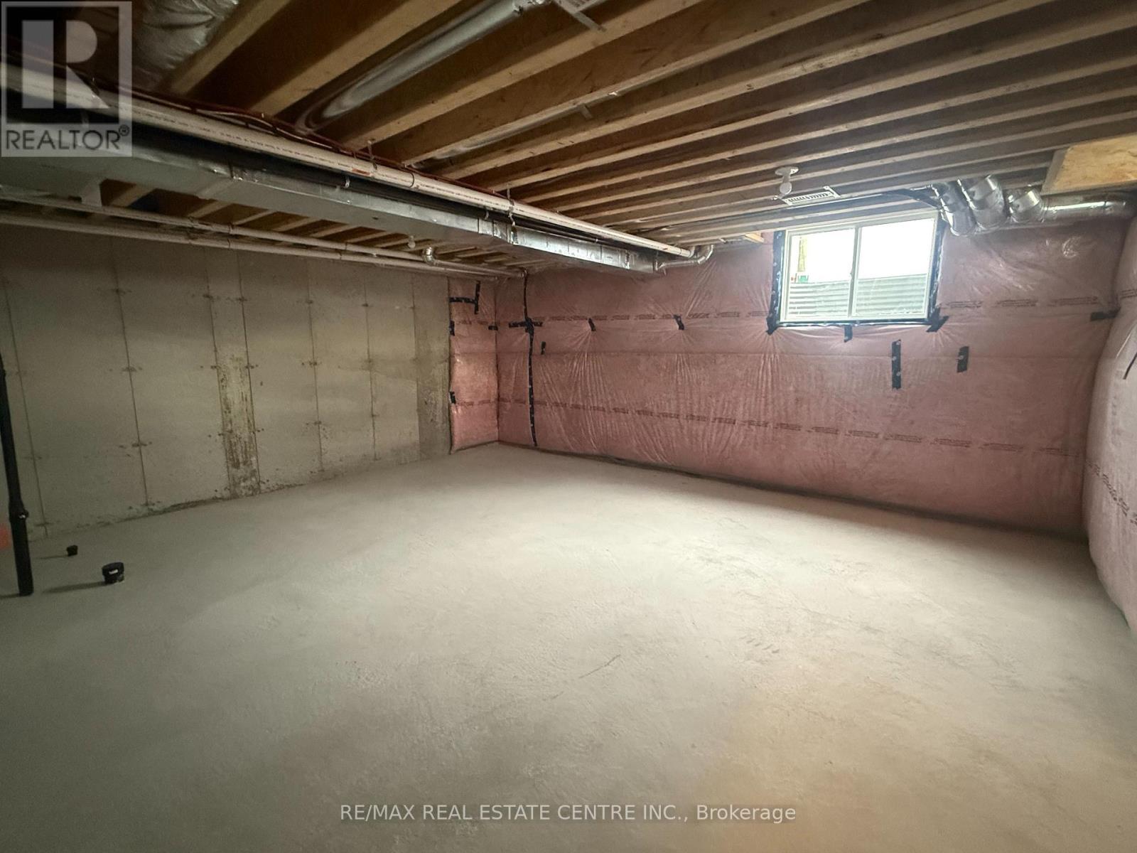 103 Sanderson Drive, Kawartha Lakes (Lindsay), Ontario  K9V 0S8 - Photo 19 - X12478196