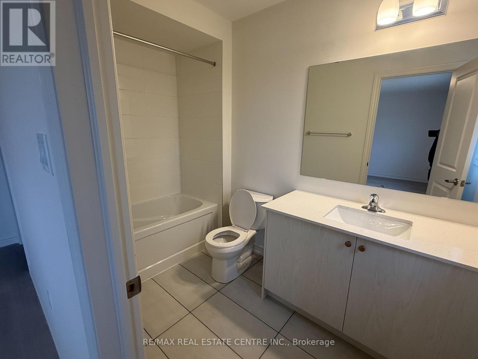 103 Sanderson Drive, Kawartha Lakes (Lindsay), Ontario  K9V 0S8 - Photo 30 - X12478196