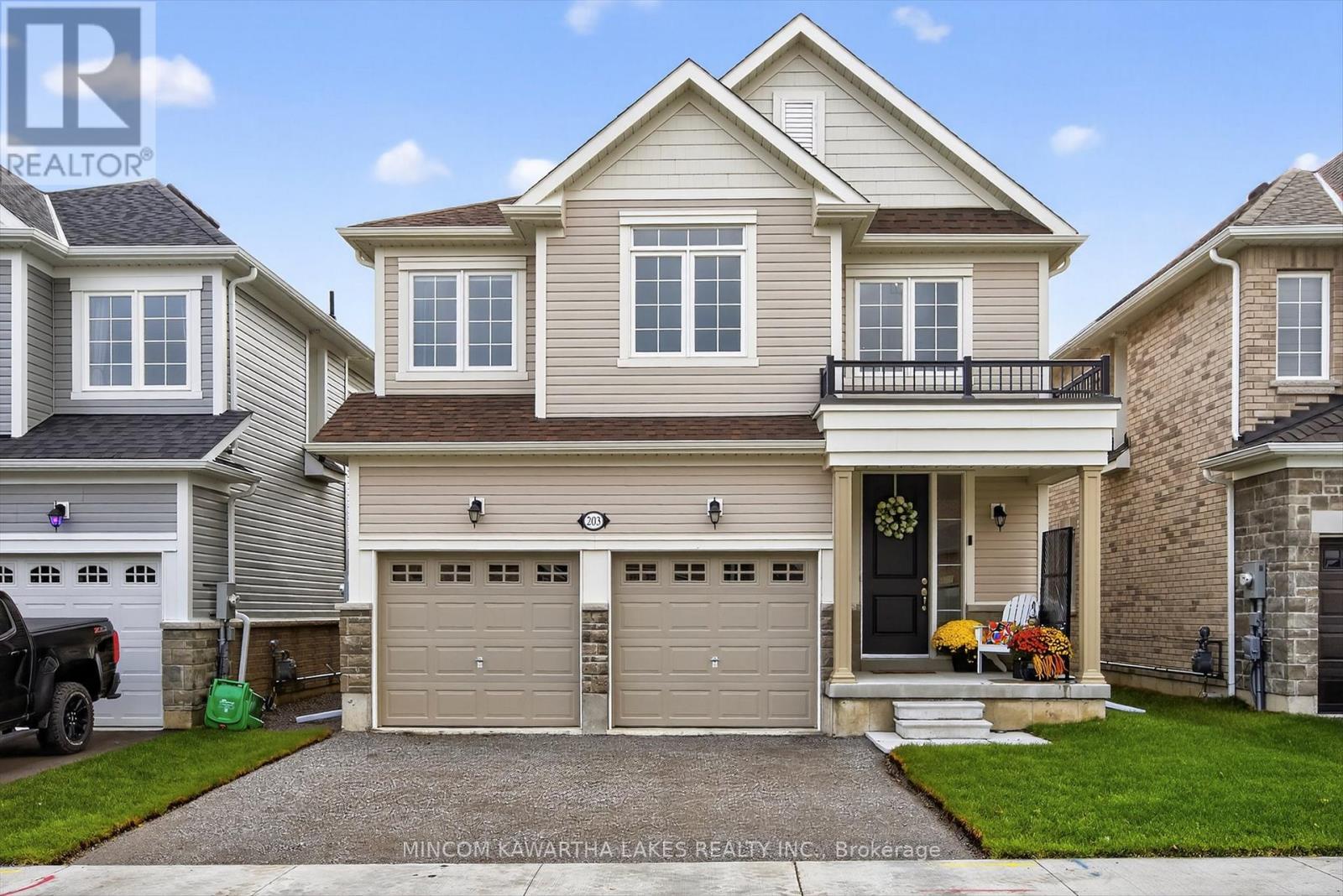 203 O'neil Street, Peterborough (Monaghan Ward 2), Ontario  K9K 0H5 - Photo 1 - X12478461