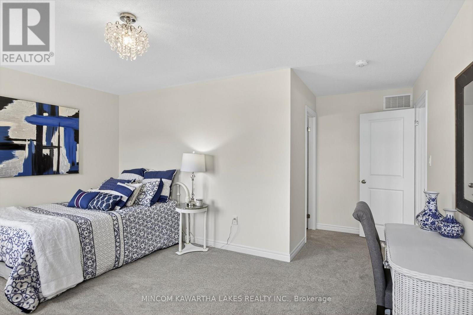 203 O'neil Street, Peterborough (Monaghan Ward 2), Ontario  K9K 0H5 - Photo 36 - X12478461