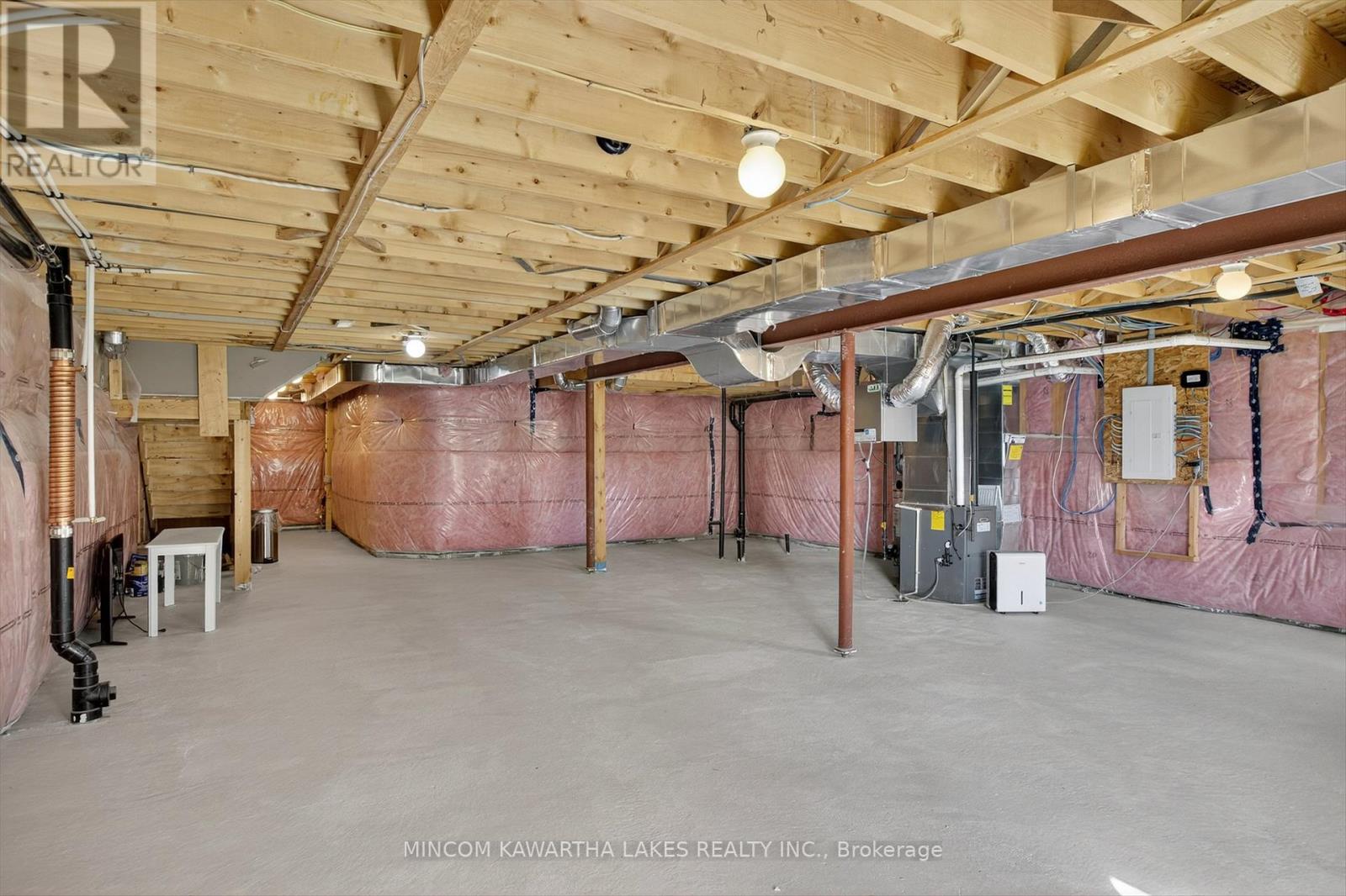 203 O'neil Street, Peterborough (Monaghan Ward 2), Ontario  K9K 0H5 - Photo 42 - X12478461