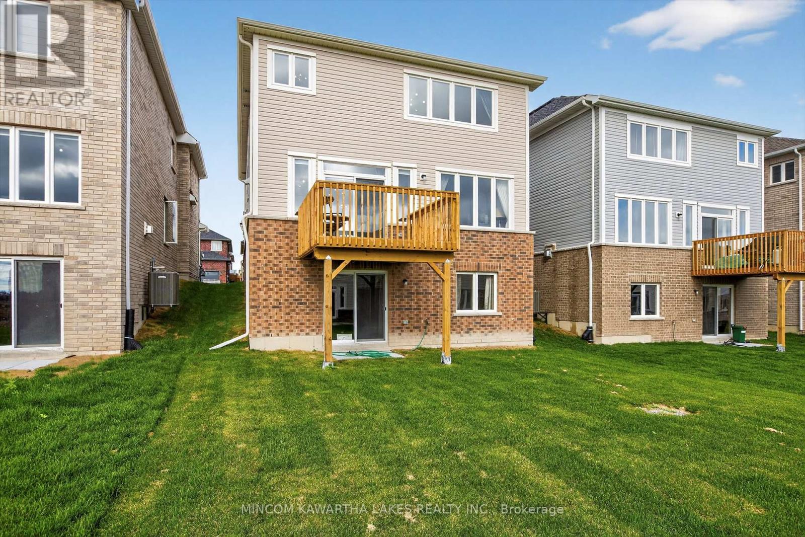 203 O'neil Street, Peterborough (Monaghan Ward 2), Ontario  K9K 0H5 - Photo 45 - X12478461