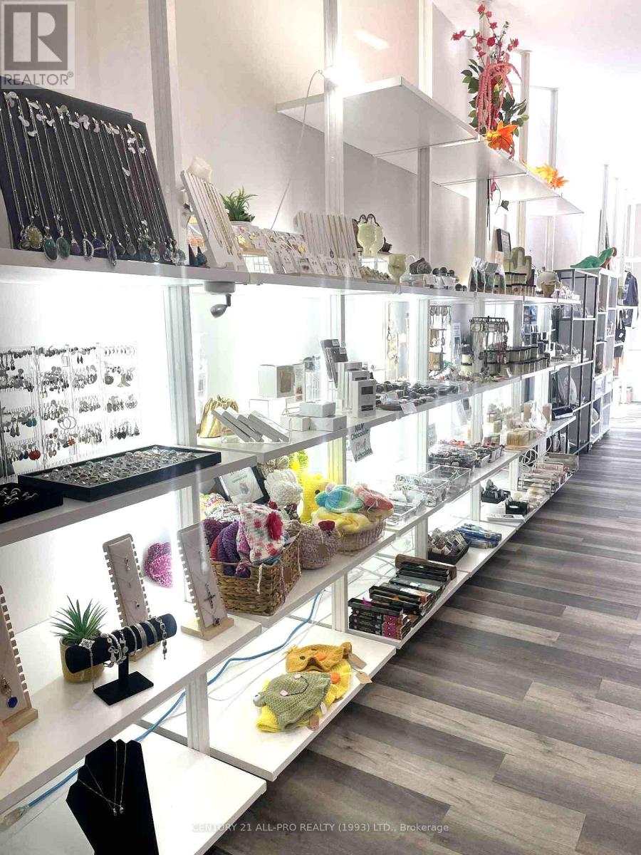 50 Front Street N, Trent Hills (Campbellford), Ontario  K0L 1L0 - Photo 3 - X12478579