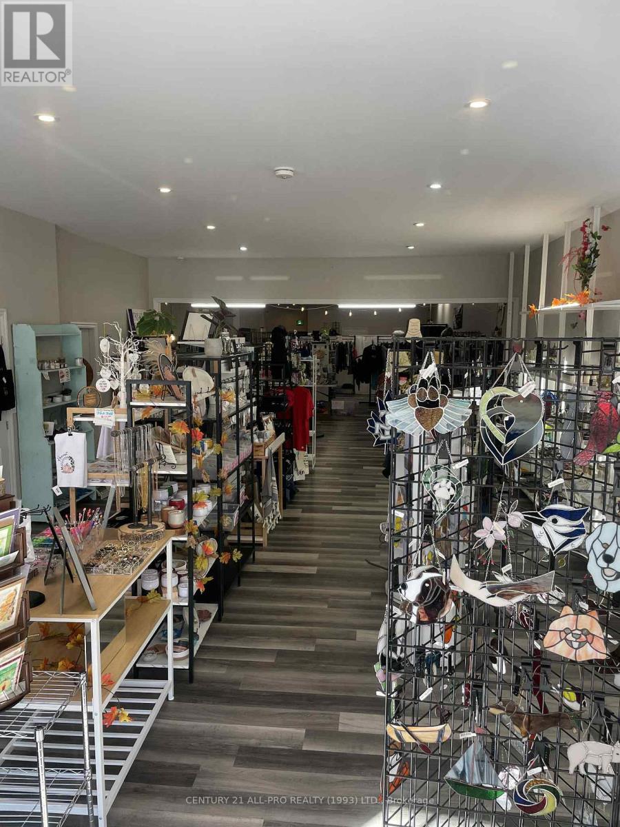 50 Front Street N, Trent Hills (Campbellford), Ontario  K0L 1L0 - Photo 7 - X12478579