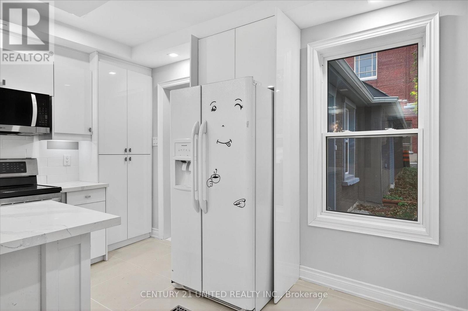 504 Aylmer Street N, Peterborough (Town Ward 3), Ontario  K9H 3W5 - Photo 21 - X12478831