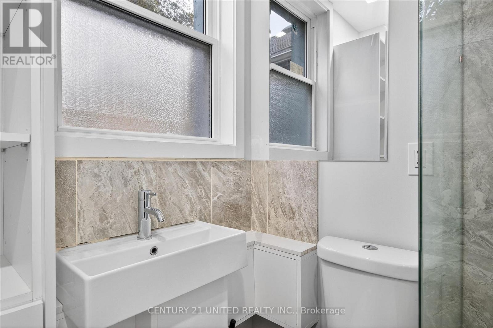 504 Aylmer Street N, Peterborough (Town Ward 3), Ontario  K9H 3W5 - Photo 24 - X12478831