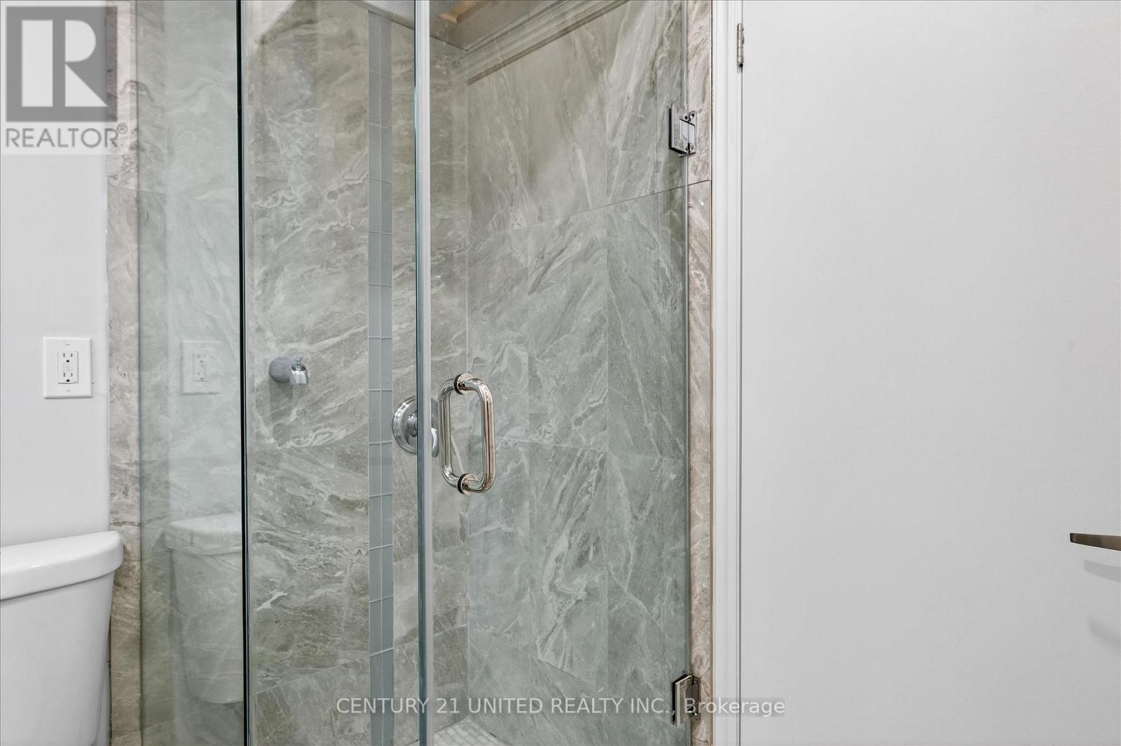 504 Aylmer Street N, Peterborough (Town Ward 3), Ontario  K9H 3W5 - Photo 25 - X12478831