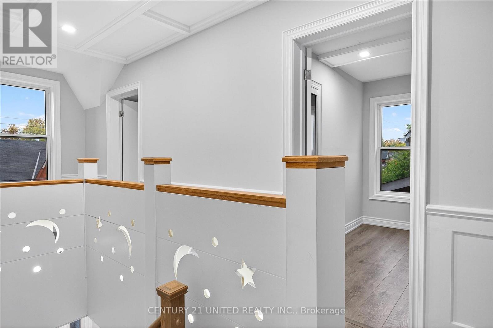 504 Aylmer Street N, Peterborough (Town Ward 3), Ontario  K9H 3W5 - Photo 26 - X12478831