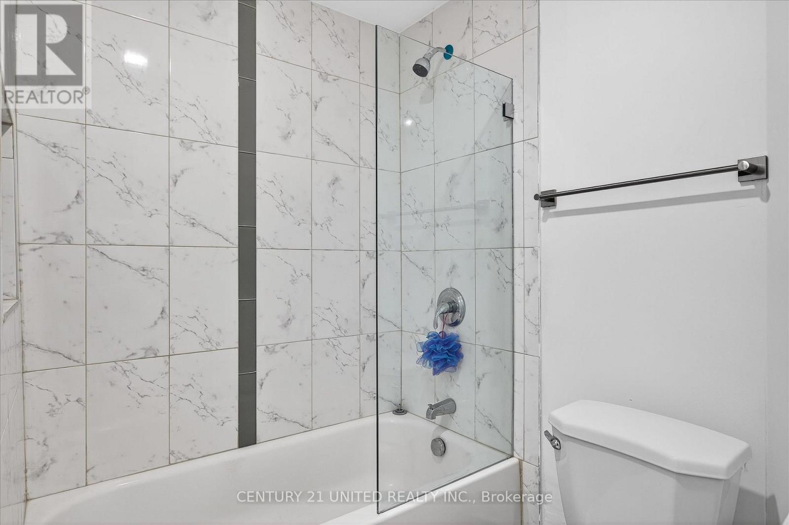 504 Aylmer Street N, Peterborough (Town Ward 3), Ontario  K9H 3W5 - Photo 36 - X12478831