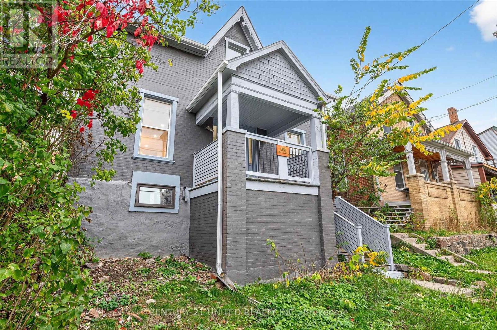 504 Aylmer Street N, Peterborough (Town Ward 3), Ontario  K9H 3W5 - Photo 4 - X12478831